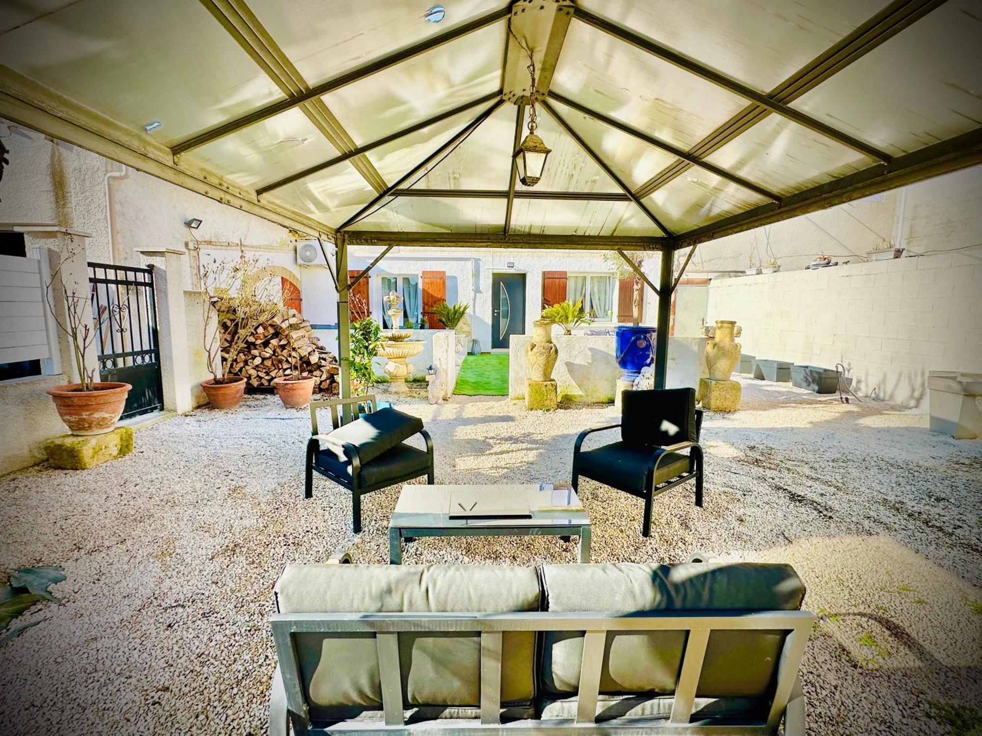 Les Appartements Du Mas - Emeraude إج مورت المظهر الخارجي الصورة